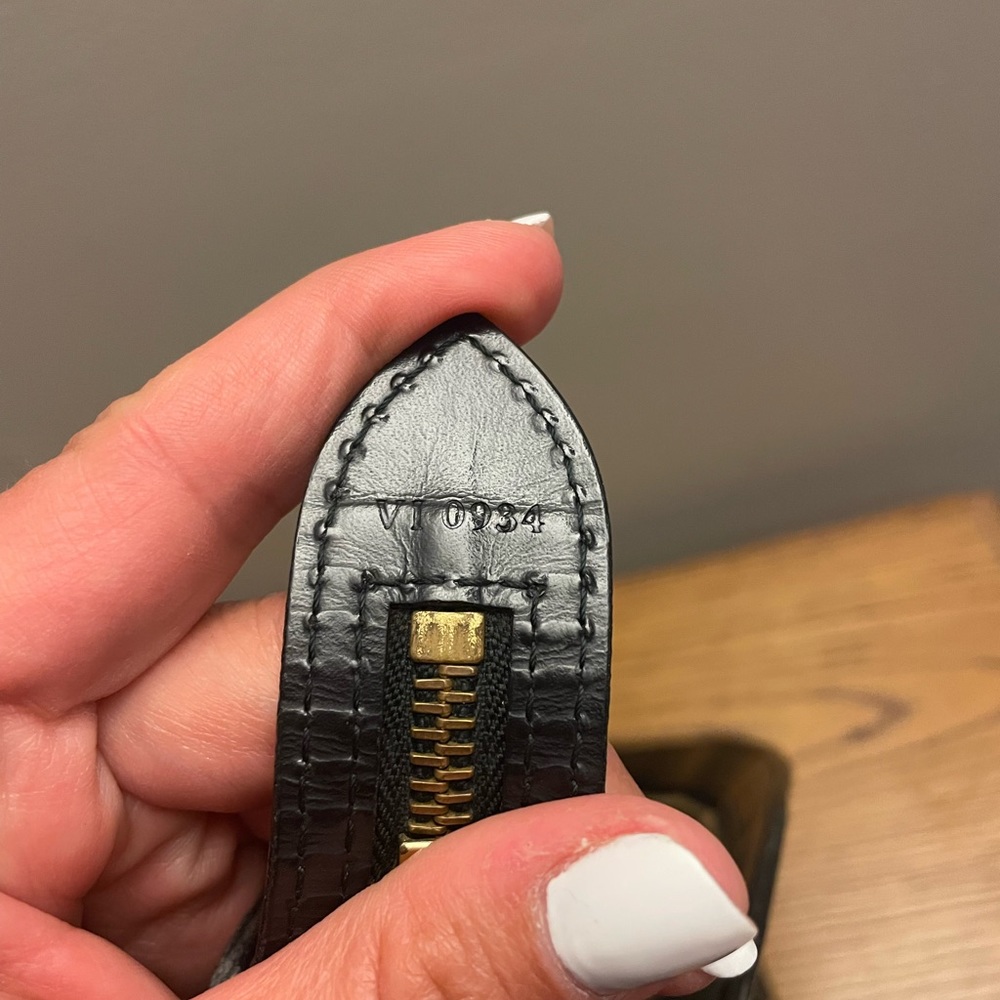 LV Saint Jacques Black Epi Leather Tote Bag *Louis Vuitton* - Picture 10 of 11